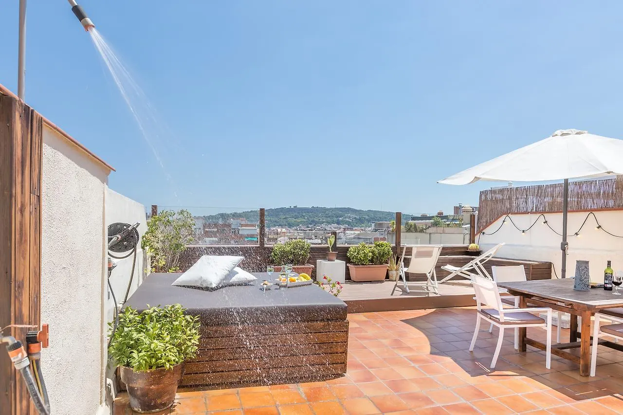Atic Barcelona Apartman