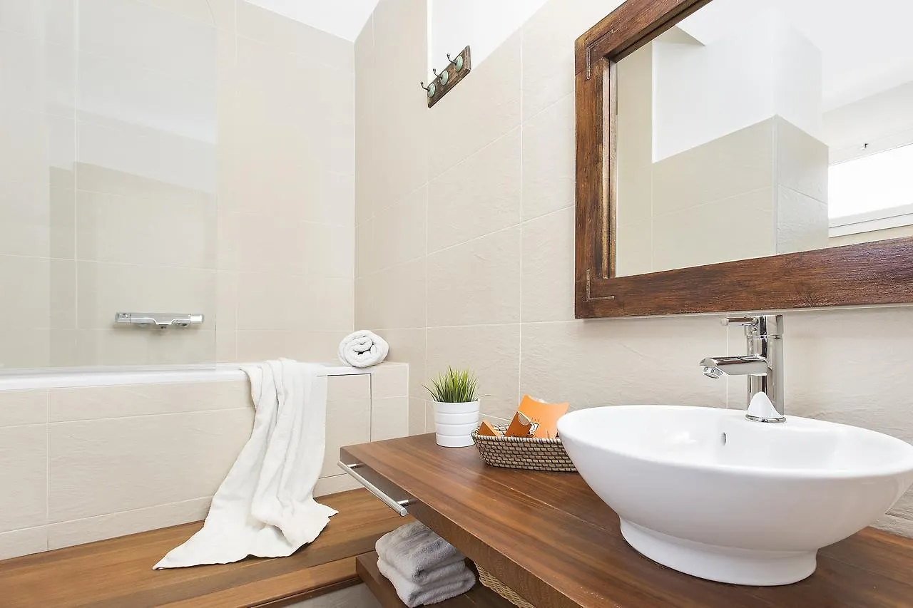 Atic Barcelona Apartman